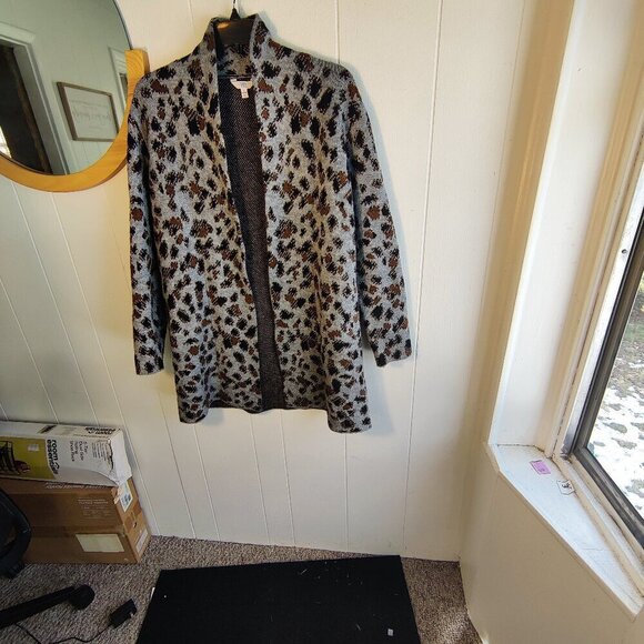 Knit Long sweater coat in grey, brown & black print by Time & Tru Sz 12-14 - Picture 1 of 7